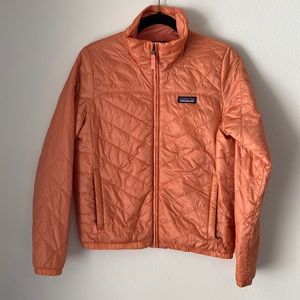 Patagonia puff light jacket